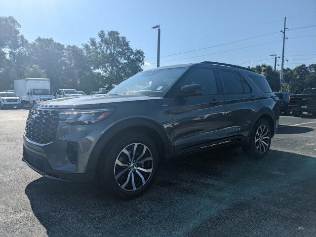new 2025 Ford Explorer car, priced at $42,956