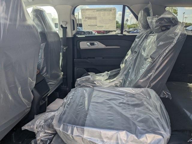 new 2025 Ford Explorer car, priced at $39,346