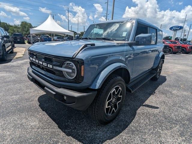 new 2025 Ford Bronco car, priced at $47,995