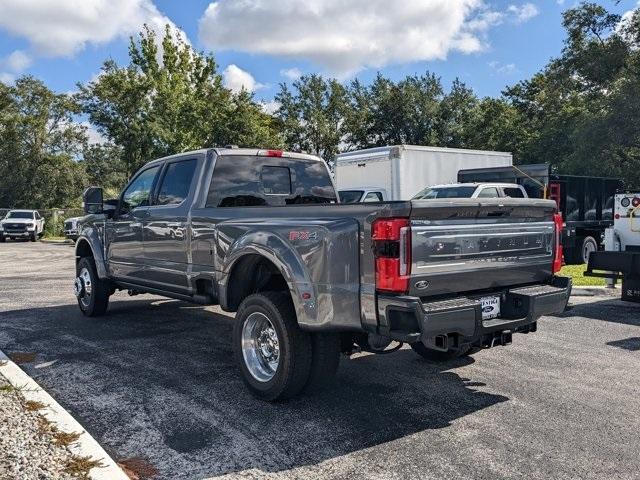 new 2025 Ford F-450 car, priced at $107,655