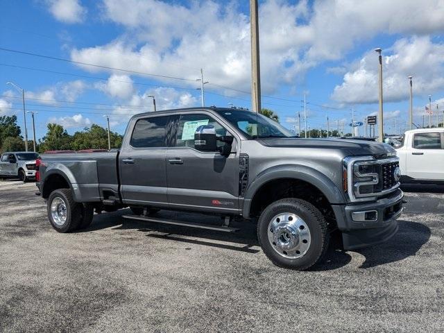 new 2025 Ford F-450 car, priced at $107,655