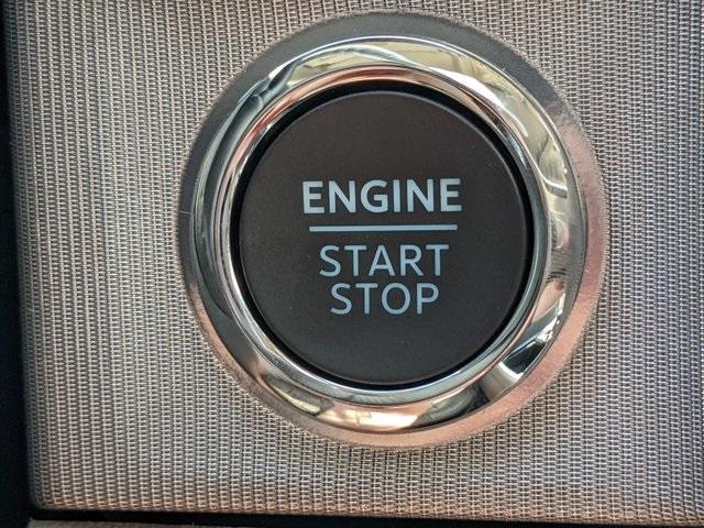 new 2025 Ford F-450 car, priced at $107,655