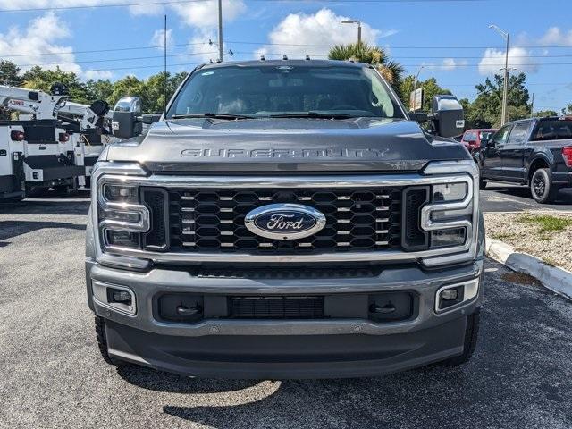 new 2025 Ford F-450 car, priced at $107,655