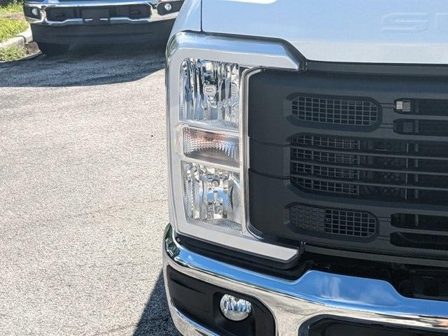 new 2025 Ford F-250 car, priced at $52,495