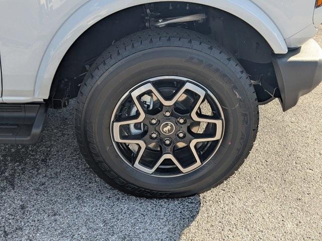 new 2025 Ford Bronco car, priced at $52,995