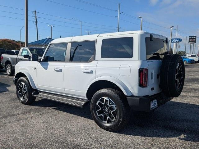 new 2025 Ford Bronco car, priced at $52,995