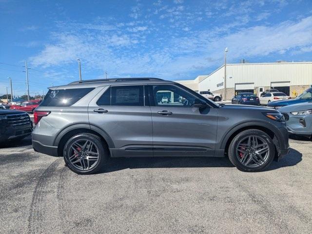 new 2025 Ford Explorer car, priced at $55,995
