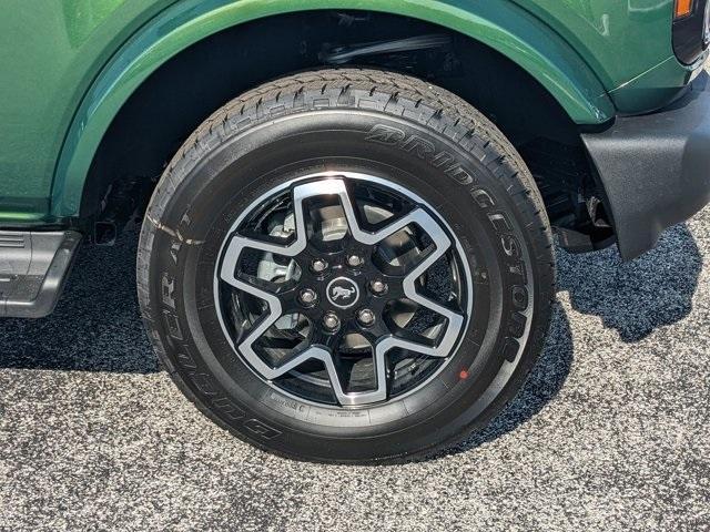 new 2025 Ford Bronco car, priced at $51,882
