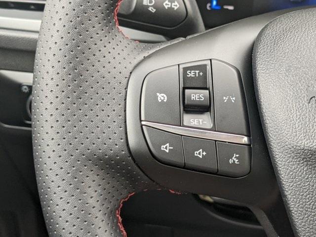 new 2025 Ford Escape car, priced at $25,940