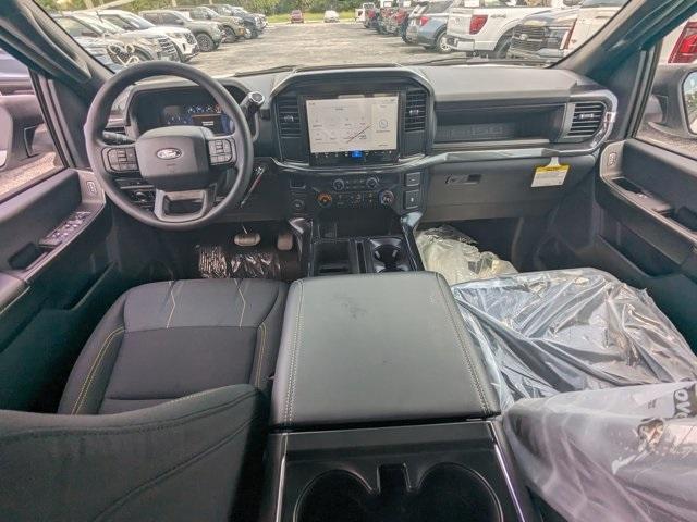 new 2025 Ford F-150 car, priced at $41,995