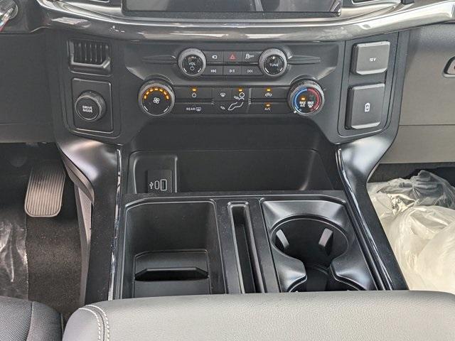 new 2025 Ford F-150 car, priced at $41,995