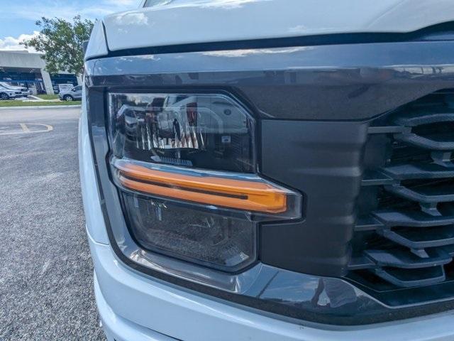 new 2025 Ford F-150 car, priced at $41,995