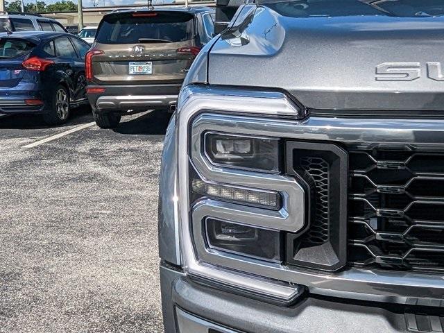 new 2025 Ford F-450 car, priced at $106,955