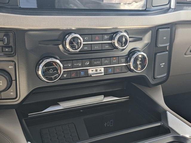 new 2025 Ford F-450 car, priced at $106,955