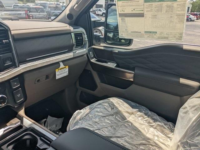 new 2025 Ford F-450 car, priced at $106,775