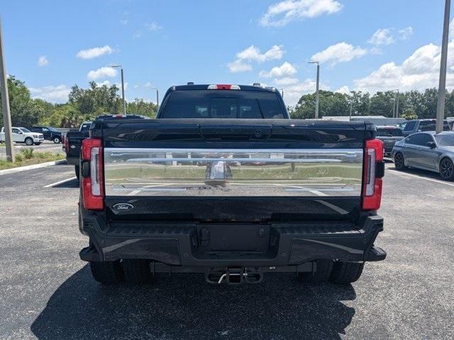 new 2025 Ford F-450 car, priced at $106,775
