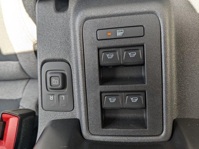 new 2025 Ford Bronco car, priced at $38,995