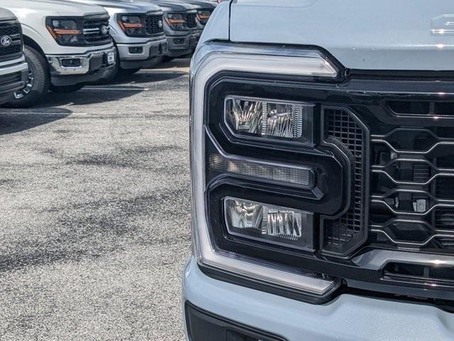 new 2025 Ford F-250 car