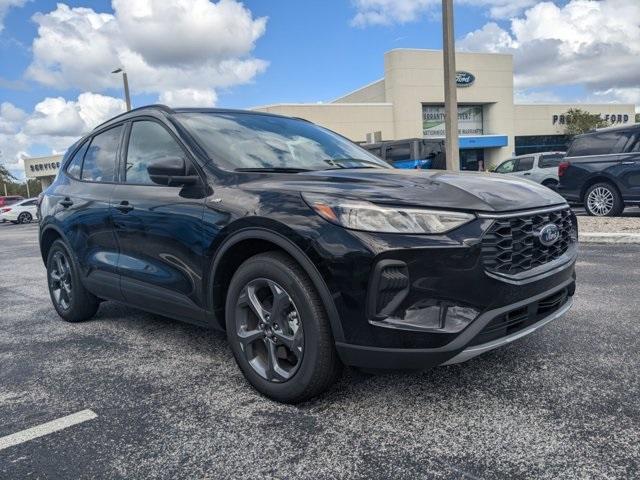 new 2025 Ford Escape car, priced at $25,995