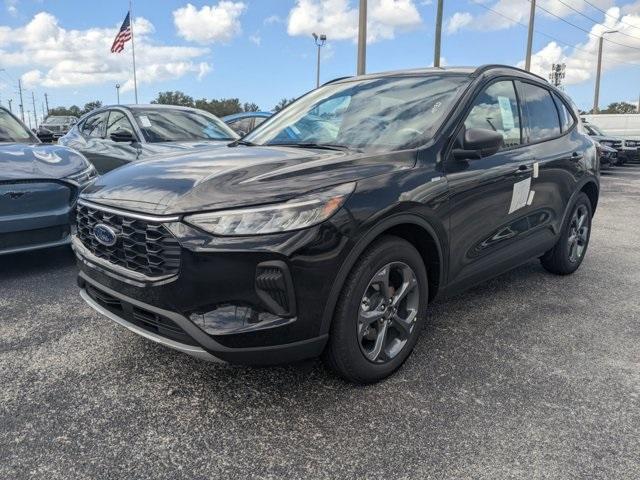 new 2025 Ford Escape car, priced at $25,995
