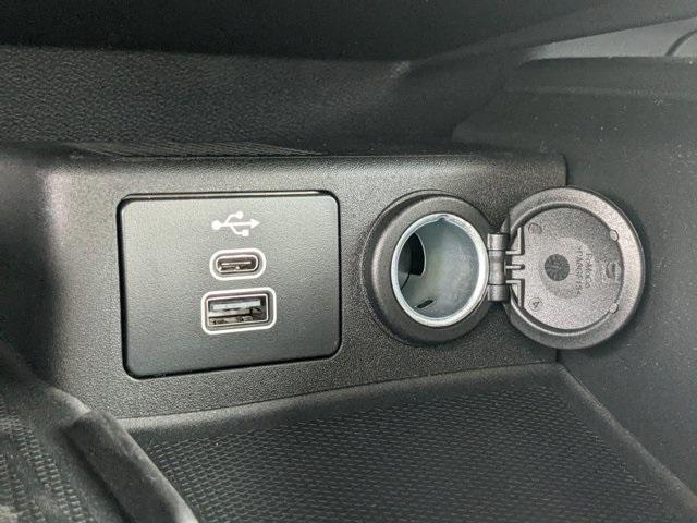 new 2025 Ford Escape car, priced at $25,995