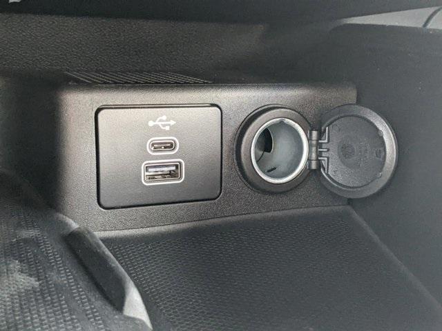 new 2025 Ford Escape car, priced at $25,995