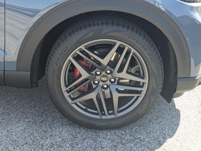 new 2025 Ford Explorer car, priced at $56,955