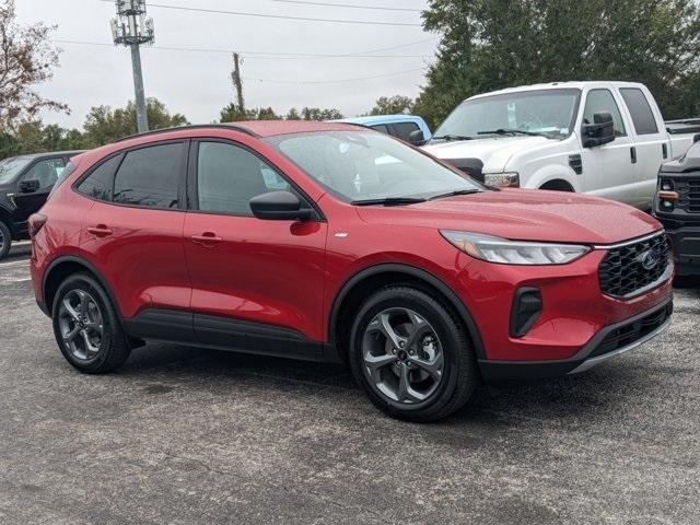 new 2025 Ford Escape car, priced at $25,995