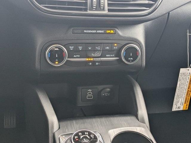 new 2025 Ford Escape car, priced at $25,995