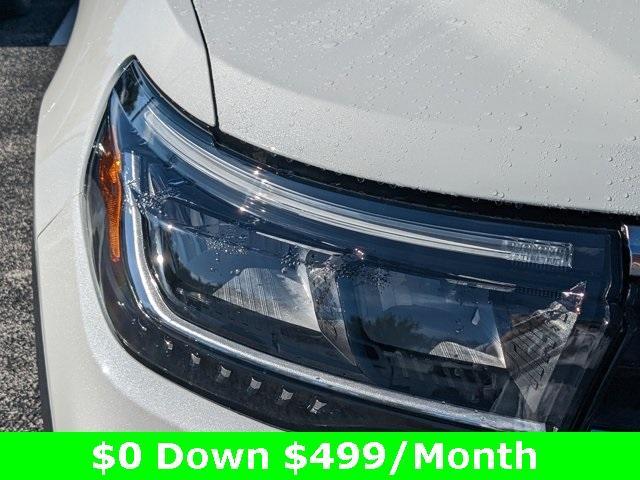 new 2025 Ford Explorer car, priced at $36,495
