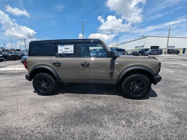 new 2025 Ford Bronco car, priced at $43,995