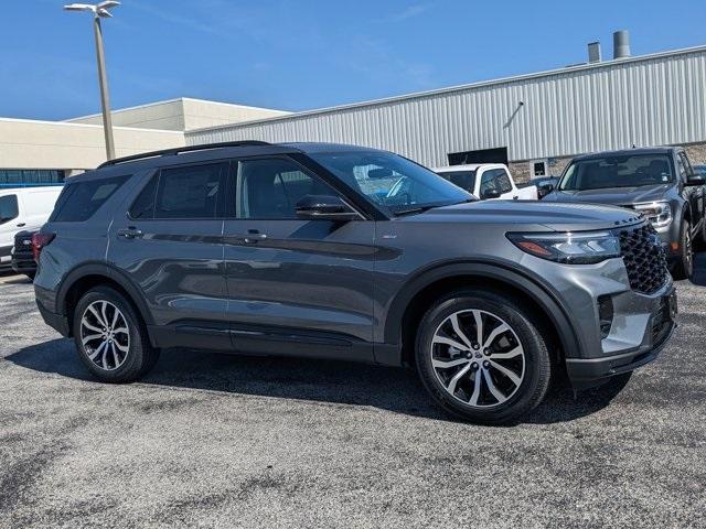 new 2025 Ford Explorer car, priced at $43,315