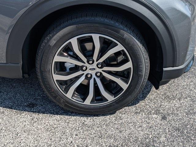 new 2025 Ford Explorer car, priced at $43,315