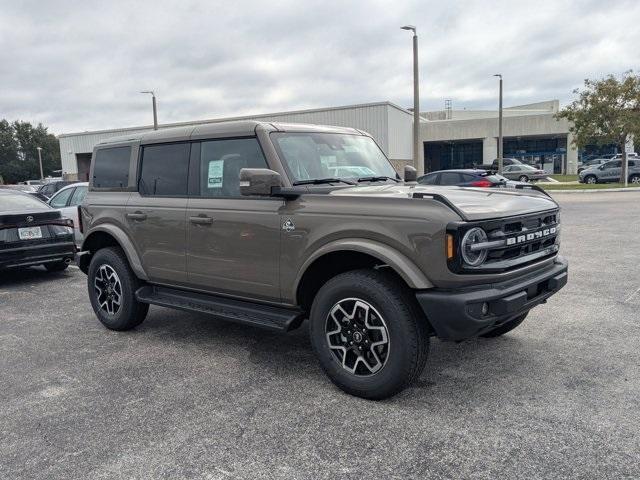 new 2025 Ford Bronco car, priced at $51,495