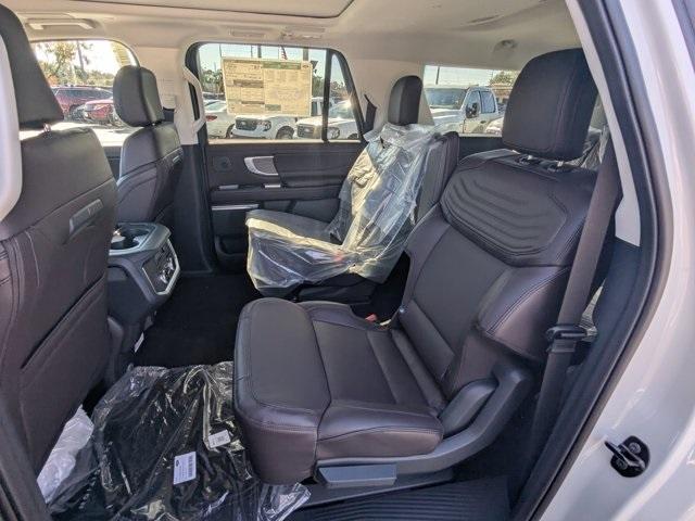 new 2025 Ford Expedition Max car