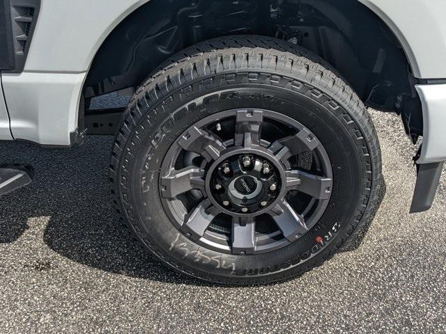 new 2025 Ford F-350 car, priced at $69,995