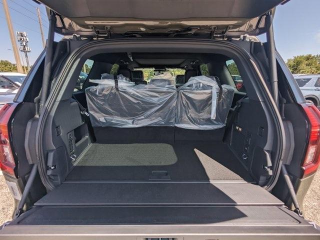 new 2025 Ford Expedition car, priced at $79,995