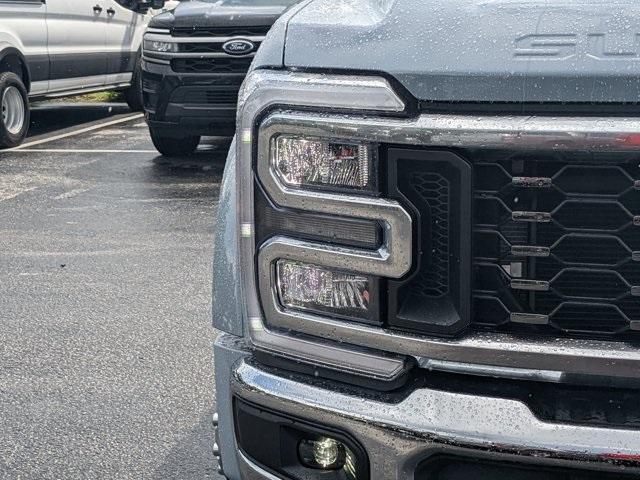new 2025 Ford F-450 car, priced at $100,955