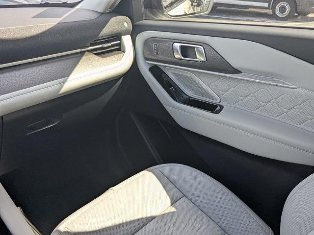 new 2025 Ford Explorer car, priced at $54,795