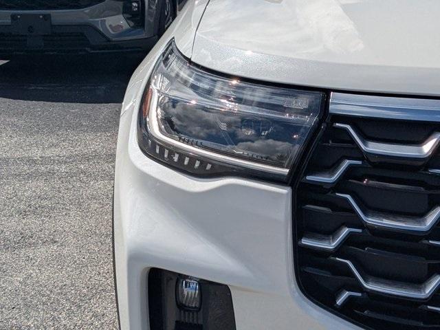 new 2025 Ford Explorer car, priced at $54,795