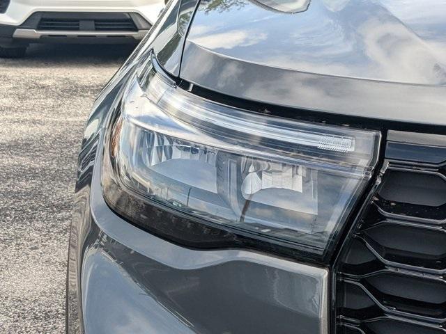 new 2025 Ford Explorer car, priced at $43,758