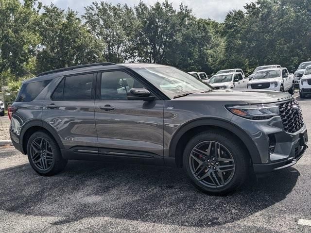 new 2025 Ford Explorer car, priced at $43,758