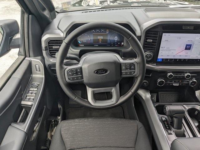 new 2025 Ford F-150 car, priced at $49,101