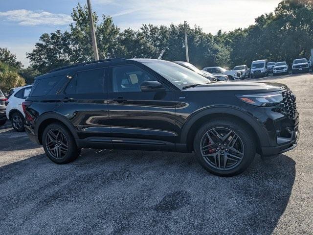 new 2025 Ford Explorer car, priced at $43,995
