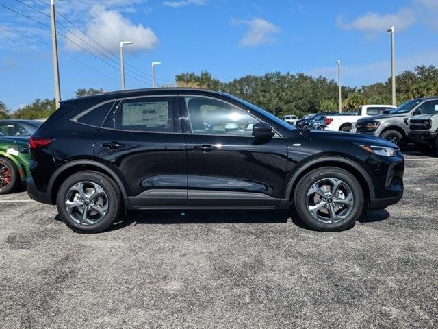 new 2025 Ford Escape car, priced at $26,995