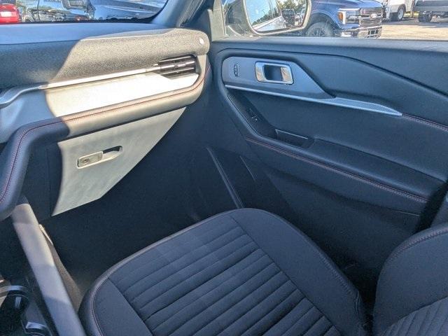 new 2025 Ford Explorer car, priced at $43,995