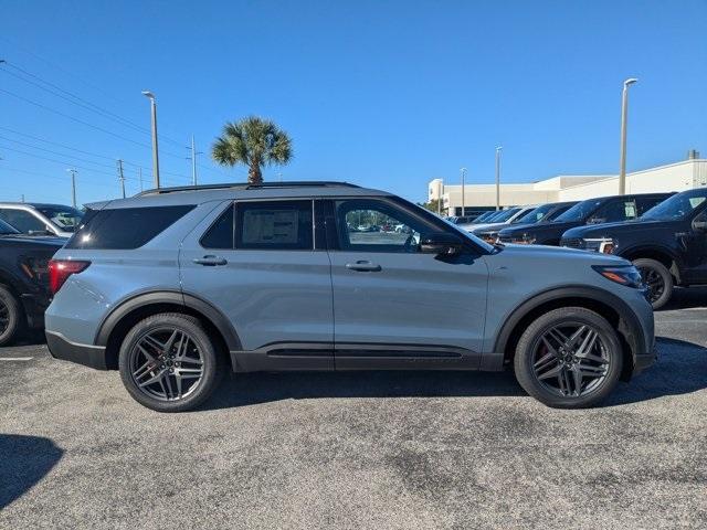 new 2025 Ford Explorer car, priced at $43,995