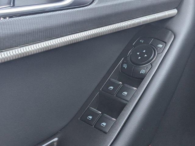 new 2025 Ford Explorer car, priced at $43,995