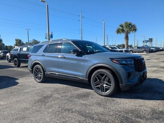 new 2025 Ford Explorer car, priced at $43,995