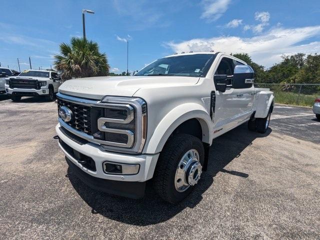 new 2025 Ford F-450 car, priced at $107,950